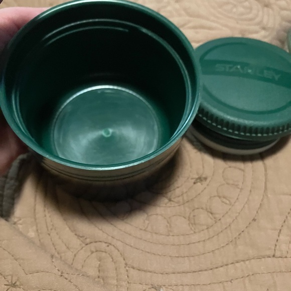 Vintage Stanley Classic Green Vacuum Thermos - Picture 7 of 10